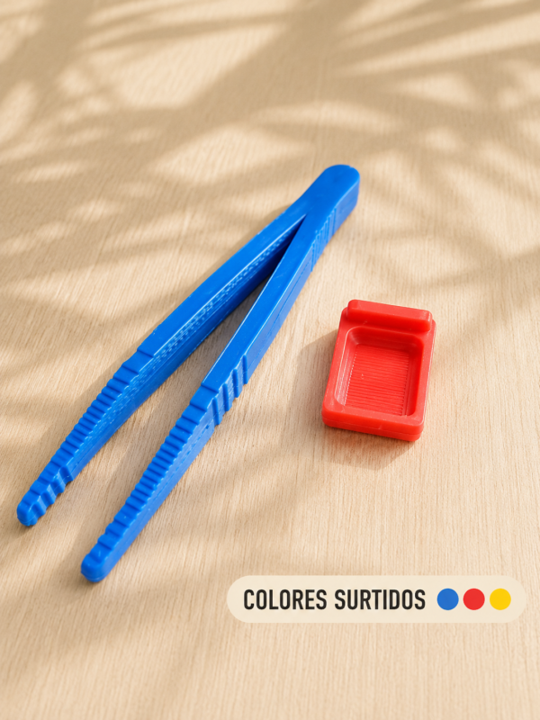 Pinzas + Comedero