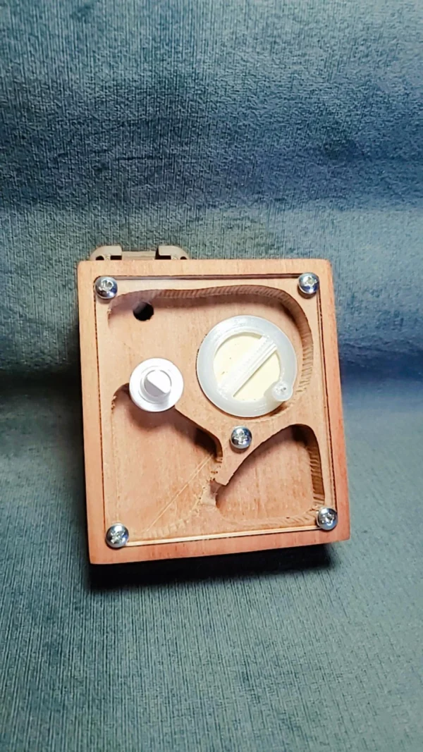Hormiguero de Madera – Talla M