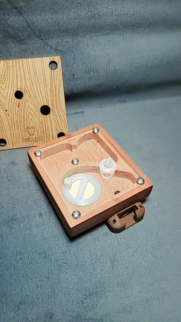 Hormiguero de Madera – Talla M